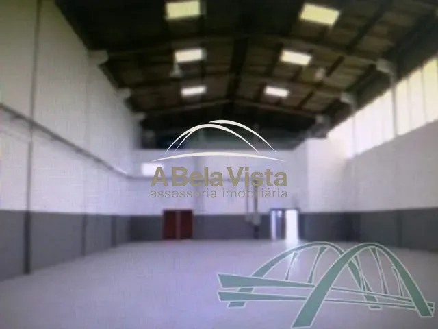 Galpão / Barracão com 725m², para alugar, no bairro Parque Payol I e II em Pirapora do Bom Jesus