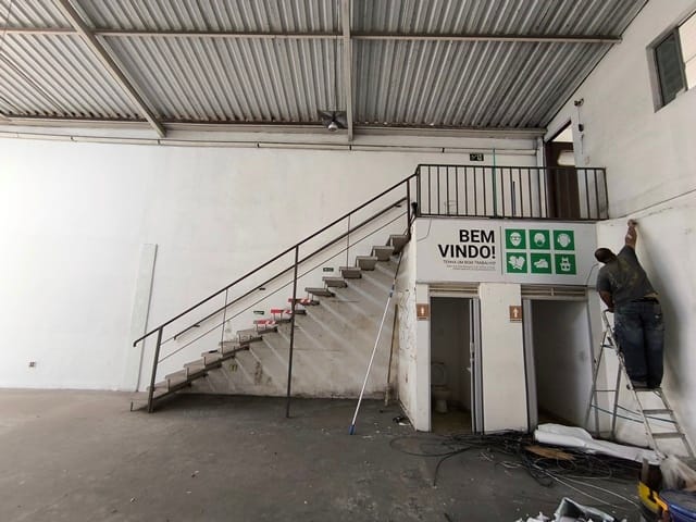 Foto do Galpão / Barracão - Galpão Comercial de 430m² no Jardim Roberto – Osasco/SP | A Bela Vista Imóveis