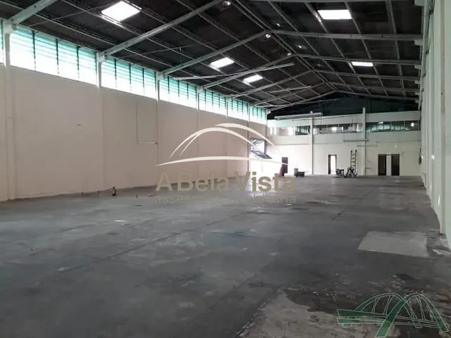 Galpão / Barracão com 1200m², à venda, no bairro Jardim da Varzea em Santana de Parnaíba