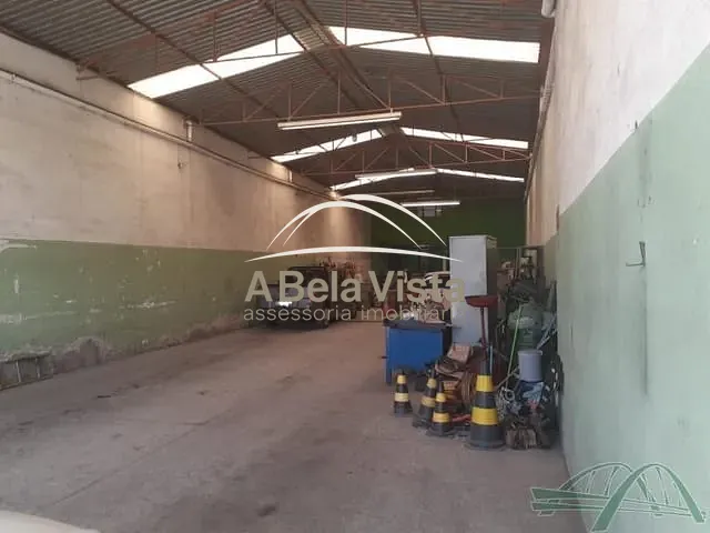 Galpão / Barracão à venda, no bairro Km 18 em Osasco