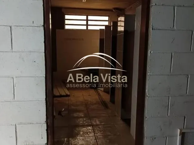 Galpão / Barracão com 500m², para alugar, no bairro Vila Sao Silvestre (Zona Leste) em São Paulo