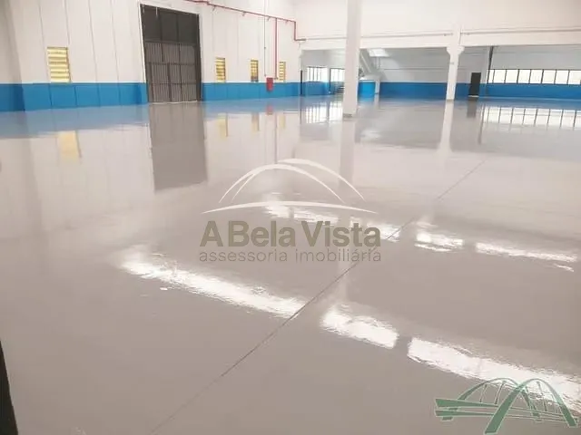 Galpão / Barracão com 3002m², para alugar, no bairro Tamboré em Barueri