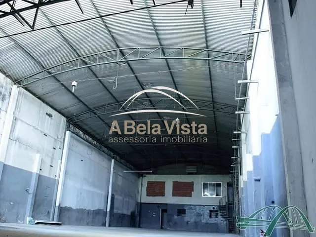 Galpão / Barracão com 600m², para alugar, no bairro Água Branca em São Paulo
