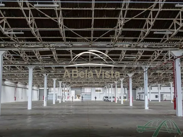Galpão / Barracão com 600m², para alugar, no bairro Vila Leopoldina em São Paulo