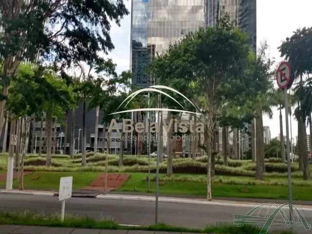 Galpão / Barracão com 1288m², para alugar, no bairro Vila Sao Francisco (Zona Sul) em São Paulo
