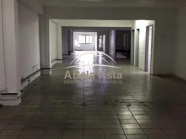 Galpão / Barracão com 1000m², à venda, no bairro Piratininga em Osasco