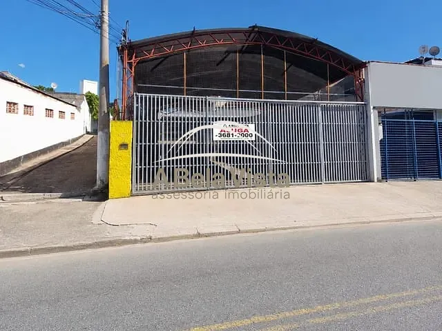 Galpão / Barracão com 400m², para alugar, no bairro Jardim das Flores em Osasco