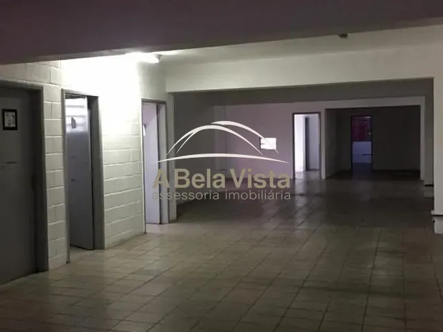 Galpão / Barracão com 380m², para alugar, no bairro Piratininga em Osasco