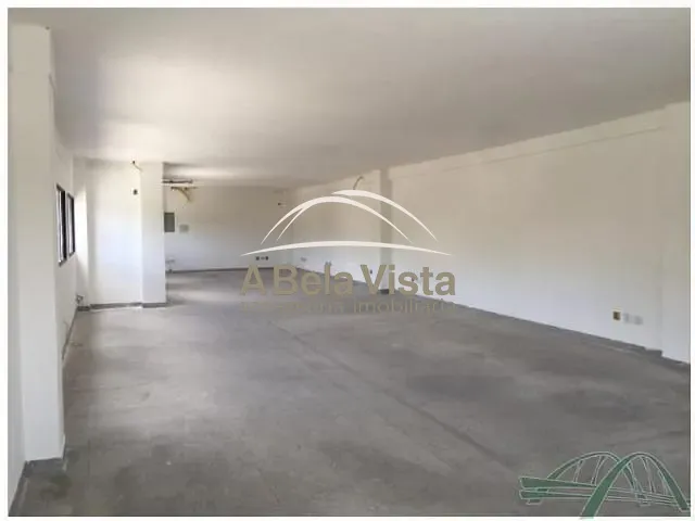 Galpão / Barracão com 900m², para alugar, no bairro Casa Verde Alta em São Paulo