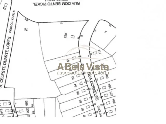 Galpão / Barracão com 900m², para alugar, no bairro Casa Verde Alta em São Paulo