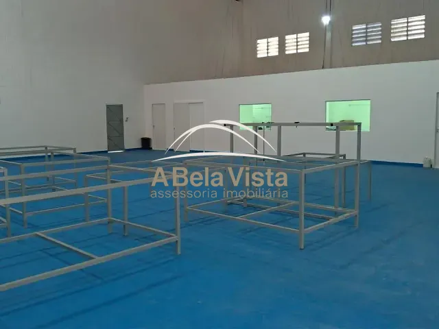 Galpão / Barracão com 925m², à venda, no bairro Chácara do Solar I (Fazendinha) em Santana de Parnaíba