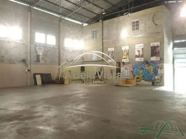 Galpão / Barracão com 925m², à venda, no bairro Chácara do Solar I (Fazendinha) em Santana de Parnaíba