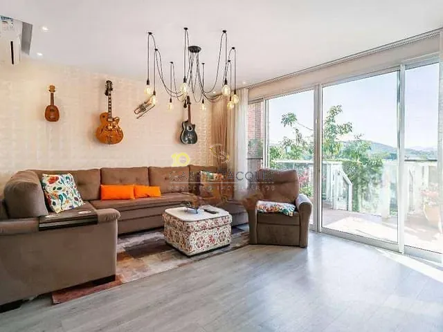 Apartamento Garden 3 quartos e 4 banheiros, à venda, no bairro Cidade Universitária Pedra Branca em Palhoça