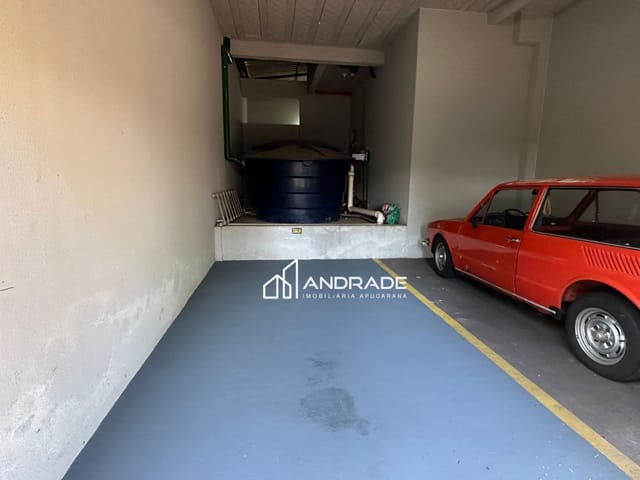 Box/Garagem com 13m², para alugar, no bairro Centro em Apucarana