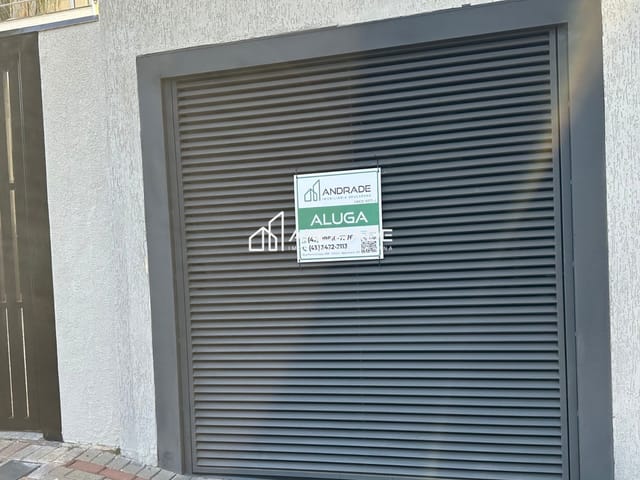 Box/Garagem com 13m², para alugar, no bairro Centro em Apucarana