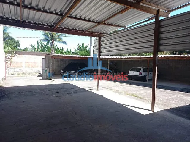 Box/Garagem à venda, no bairro São Lucas em Barra Mansa