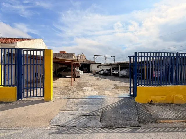 Terreno com 458m², para alugar, no bairro Centro em Mogi das Cruzes
