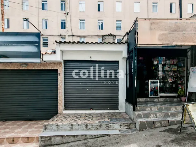 Box/Garagem com 17m², para alugar, no bairro Conjunto Habitacional Presidente Castelo Branco em Carapicuíba