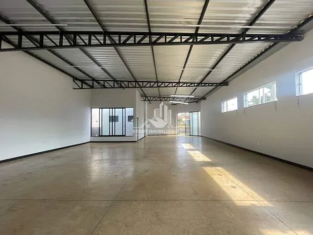 Box/Garagem para alugar, no bairro Jardim Acaraí em Pederneiras