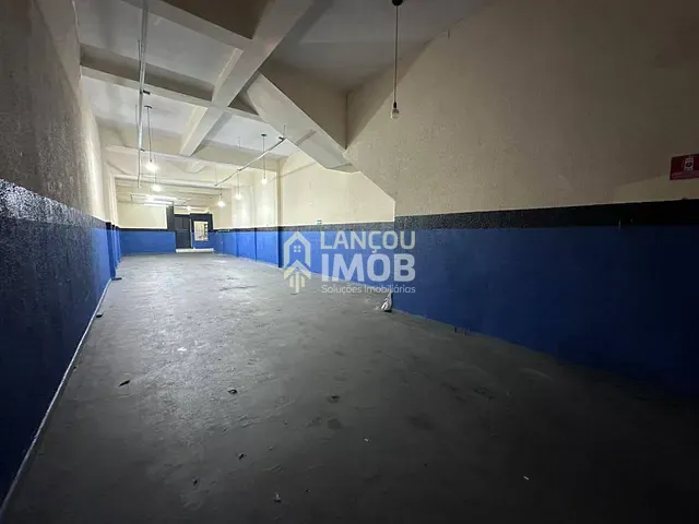Box/Garagem para alugar, no bairro Vila Vianelo em Jundiaí