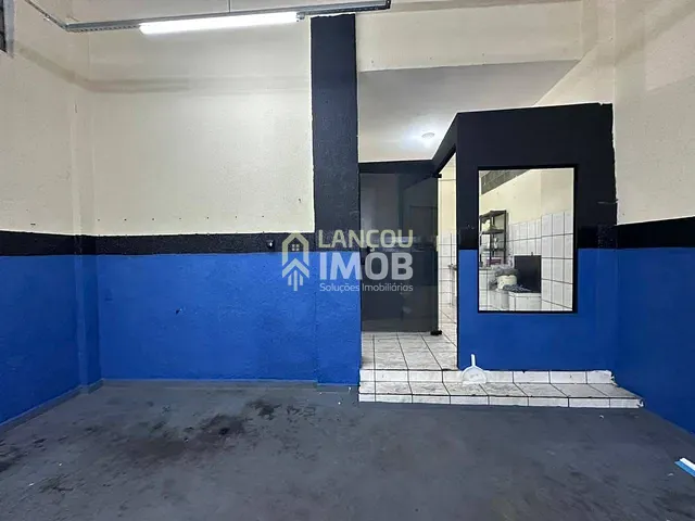 Box/Garagem para alugar, no bairro Vila Vianelo em Jundiaí