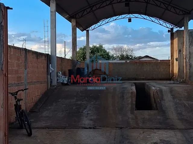 Box/Garagem à venda, no bairro Jardim Sumare em Miguelópolis