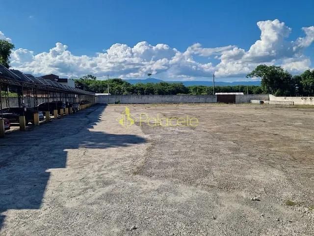 Box/Garagem com 5356m², para alugar, no bairro Parque Residencial Itaguassu em Aparecida