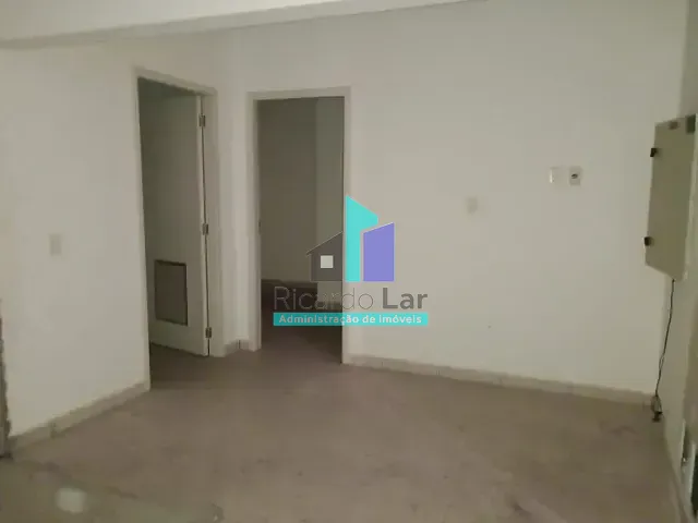 Box/Garagem para alugar, no bairro Cidade São Francisco em São Paulo