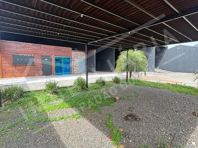Box/Garagem com 410m², à venda ou para alugar, no bairro FLAMBOYANT em Chapadão do Sul