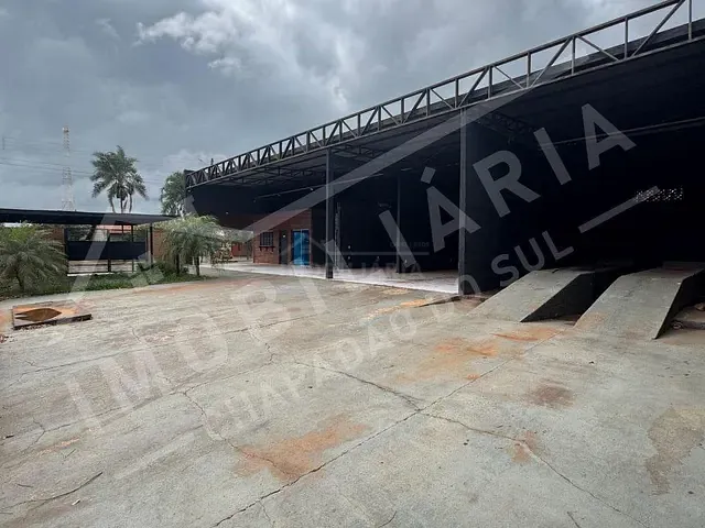 Box/Garagem com 410m², à venda ou para alugar, no bairro FLAMBOYANT em Chapadão do Sul