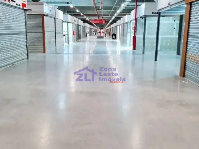 Box/Garagem com 10m², para alugar, no bairro Brás em São Paulo
