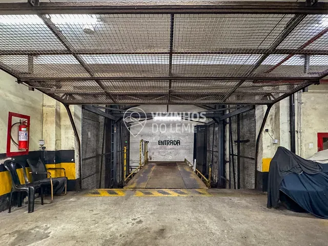 Box/Garagem com 15m², à venda, no bairro Leme em Rio de Janeiro