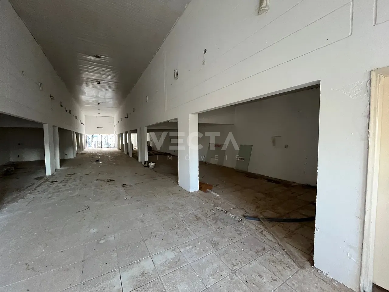 Loja-Salão, 600 m² - Foto 14