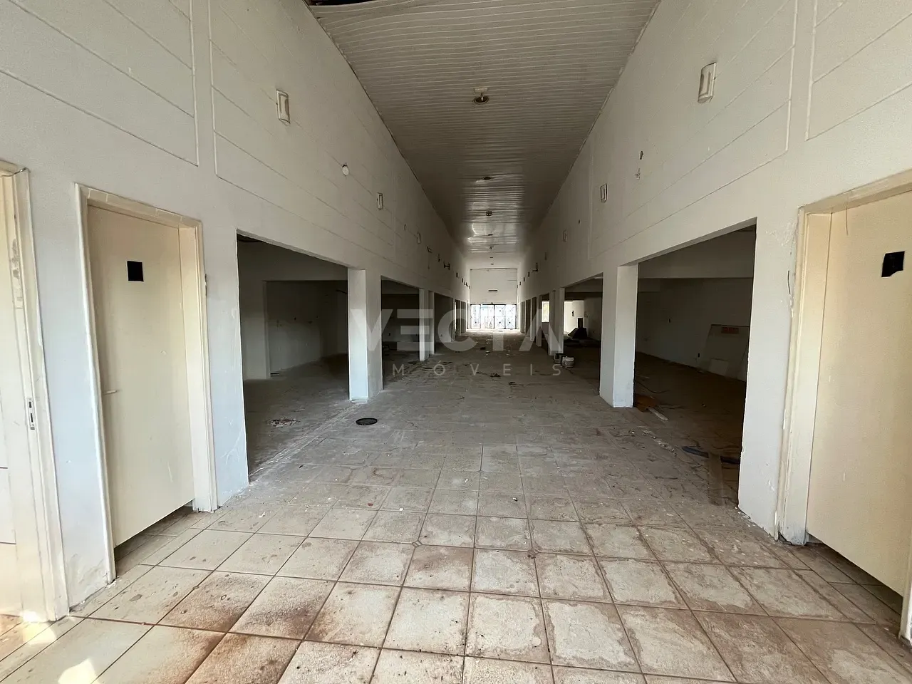 Loja-Salão, 600 m² - Foto 6