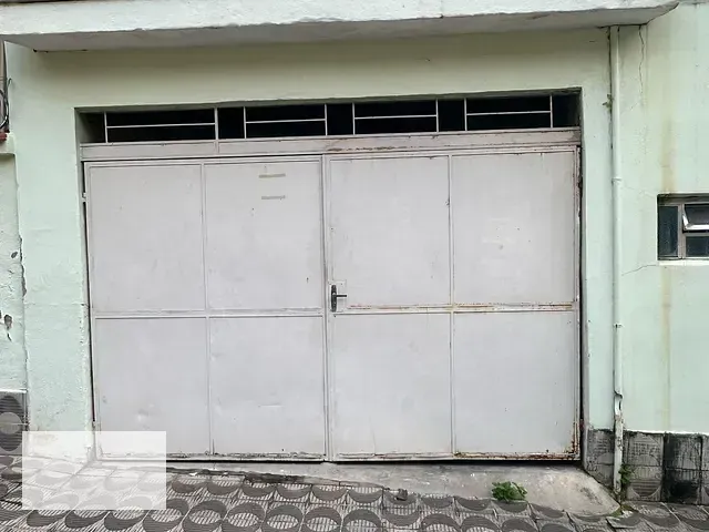 Box/Garagem para alugar, no bairro Centro em Santos Dumont