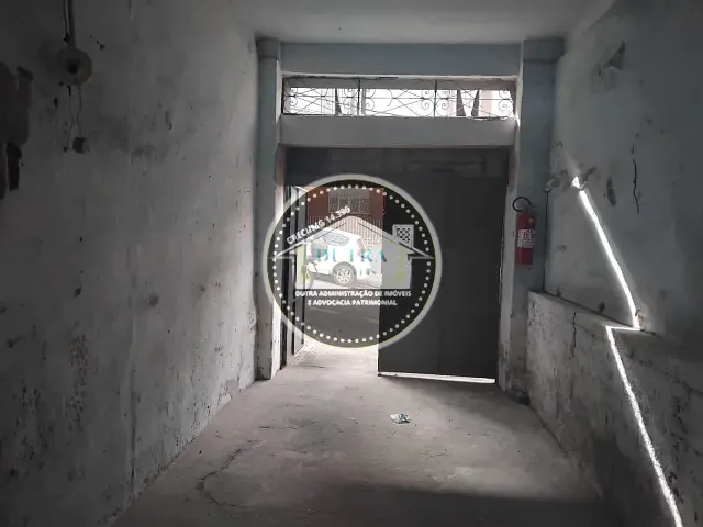 Box/Garagem para alugar, no bairro Centro em Juiz de Fora