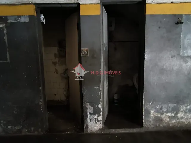 Box/Garagem com 100m² 1 quarto e 1 banheiro, para alugar, no bairro Vila Mariana em São Paulo