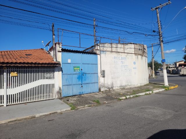 Box/Garagem com 160m², à venda, no bairro Parque São Benedito em Pindamonhangaba