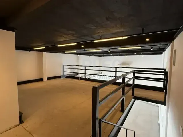 Box/Garagem com 138m², para alugar, no bairro Horto Florestal em São Paulo