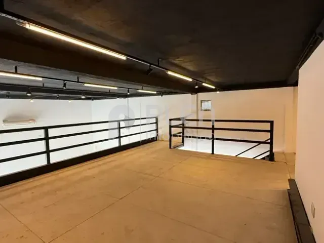 Box/Garagem com 138m², para alugar, no bairro Horto Florestal em São Paulo