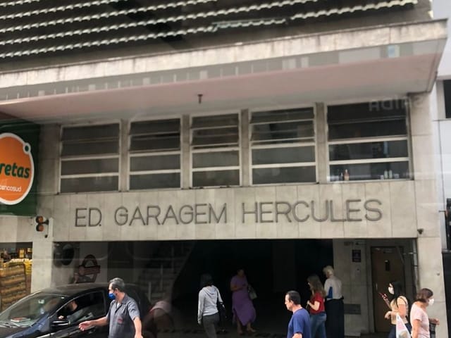 Box/Garagem com 12m², à venda, no bairro Centro em Juiz de Fora