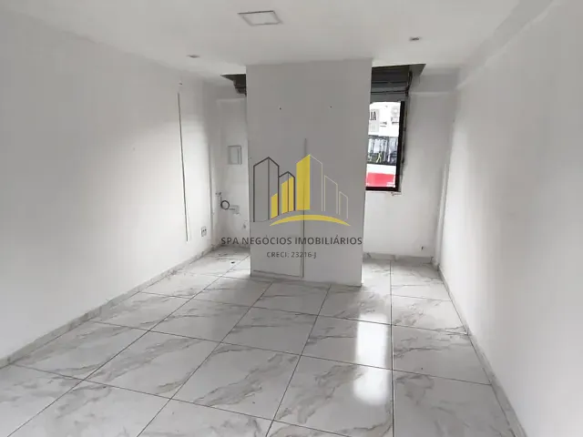 Box/Garagem para alugar, no bairro Chácara Seis de Outubro em São Paulo