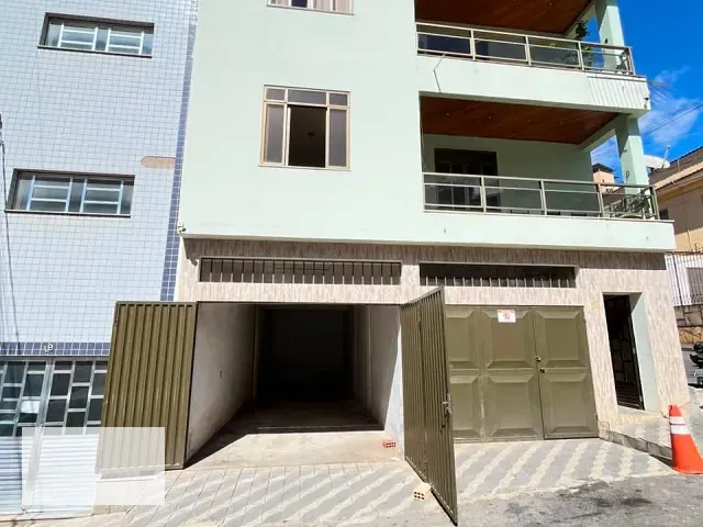 Box/Garagem para alugar, no bairro Centro em Santos Dumont