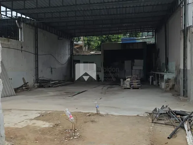 Box/Garagem para alugar, no bairro Cafubá em Niterói