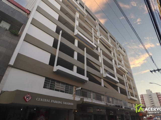 Box/Garagem à venda, no bairro Centro em Juiz de Fora