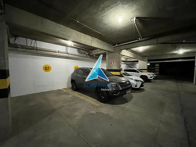Box/Garagem com 25m², à venda, no bairro Centro em Governador Valadares