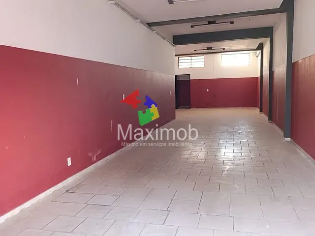 Box/Garagem para alugar, no bairro Jardim Ivete em Itapira