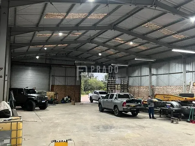 Box/Garagem à venda, no bairro Três Vendas em Pelotas