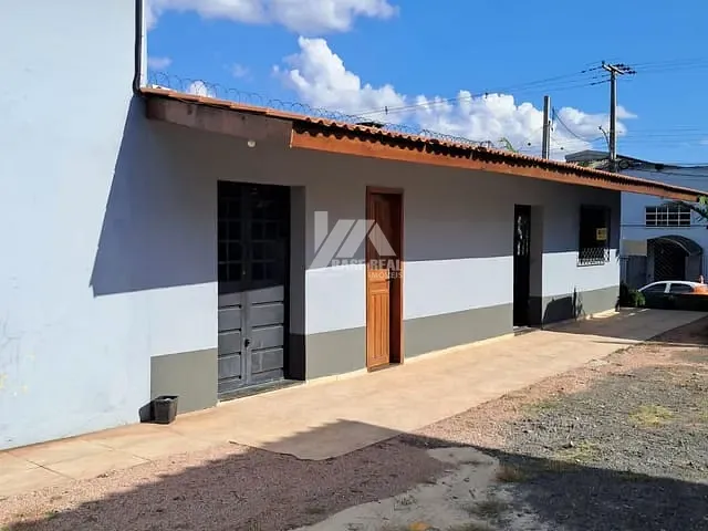 Galpão / Barracão com 800m², para alugar, no bairro Nova Rússia em Ponta Grossa