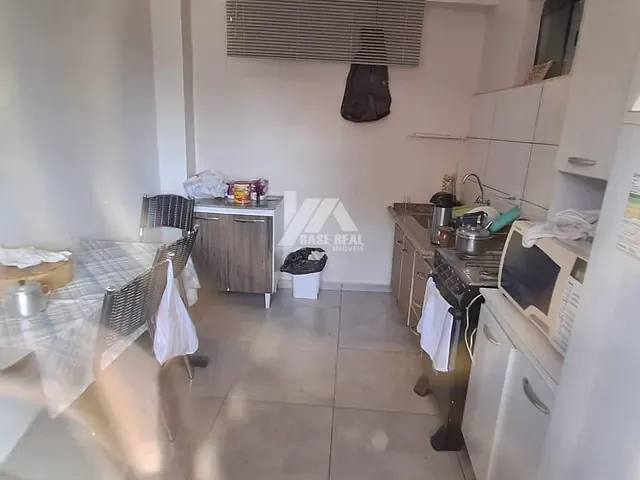 Galpão / Barracão com 800m², para alugar, no bairro Nova Rússia em Ponta Grossa